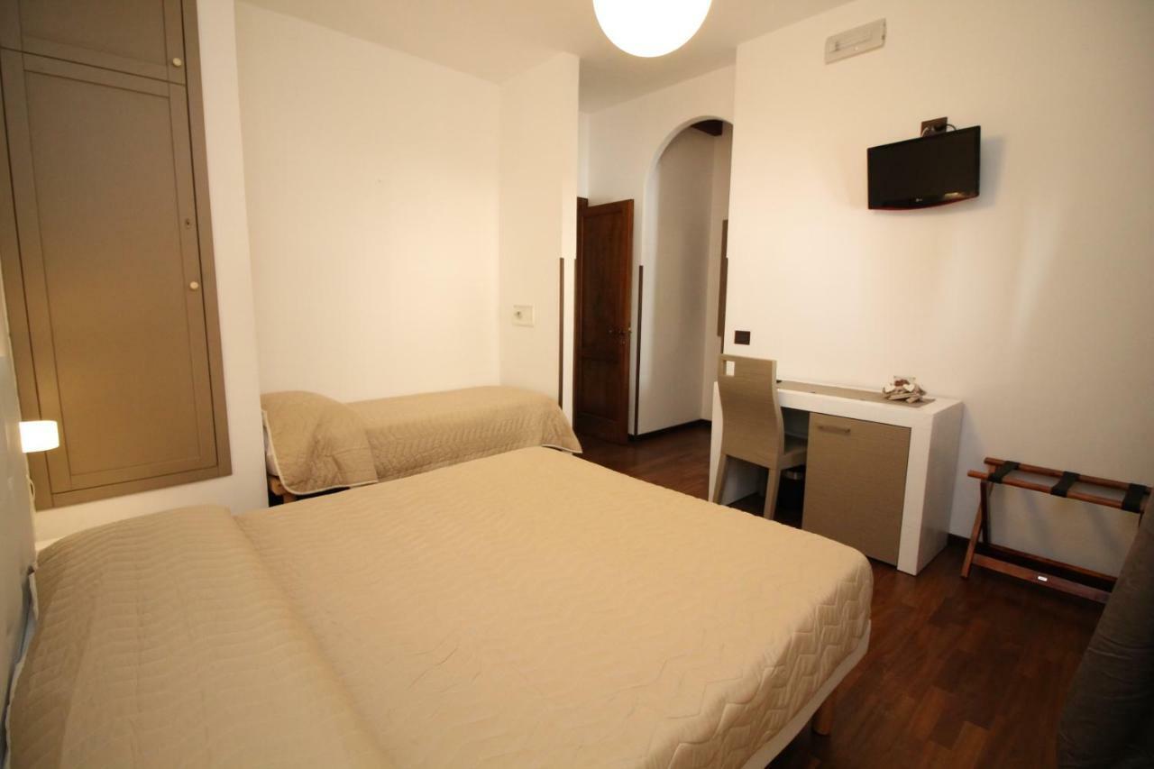 Al Centro Affittacamere San Vito Lo Capo Exterior foto